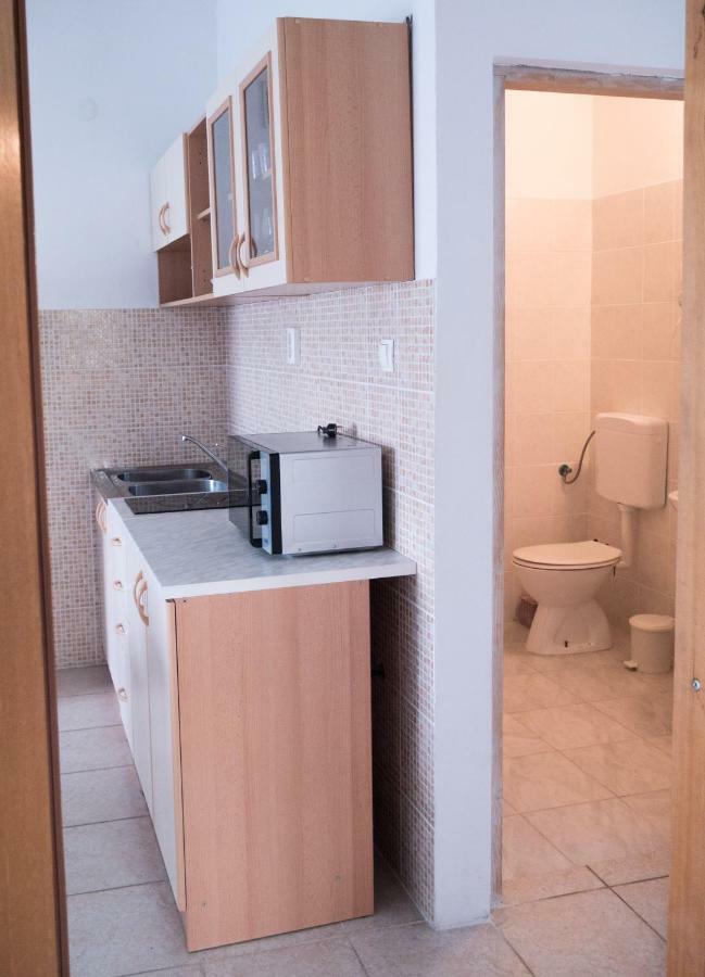 Apartments Boki パグ エクステリア 写真