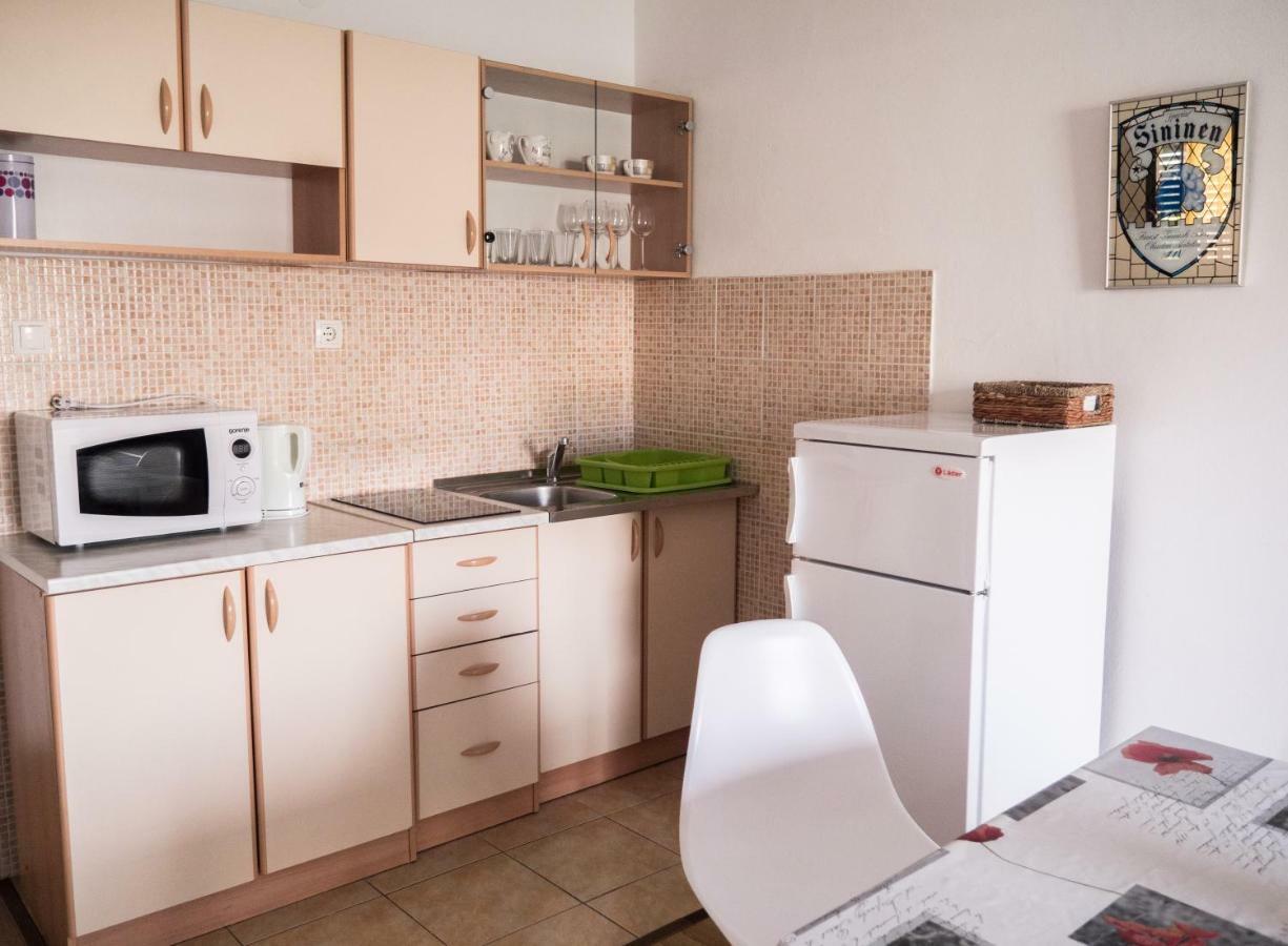 Apartments Boki パグ エクステリア 写真